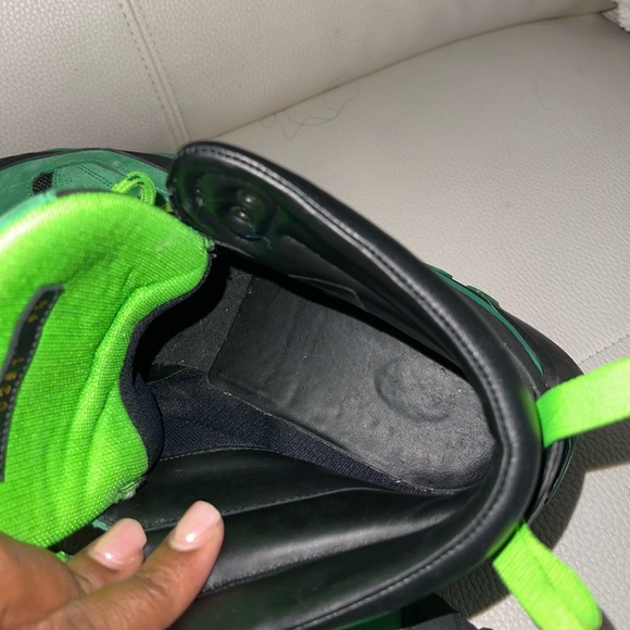 LOUIS VUITTON
2021 Millenium 'Green Black' Hiking Boots - Picture 9 of 9